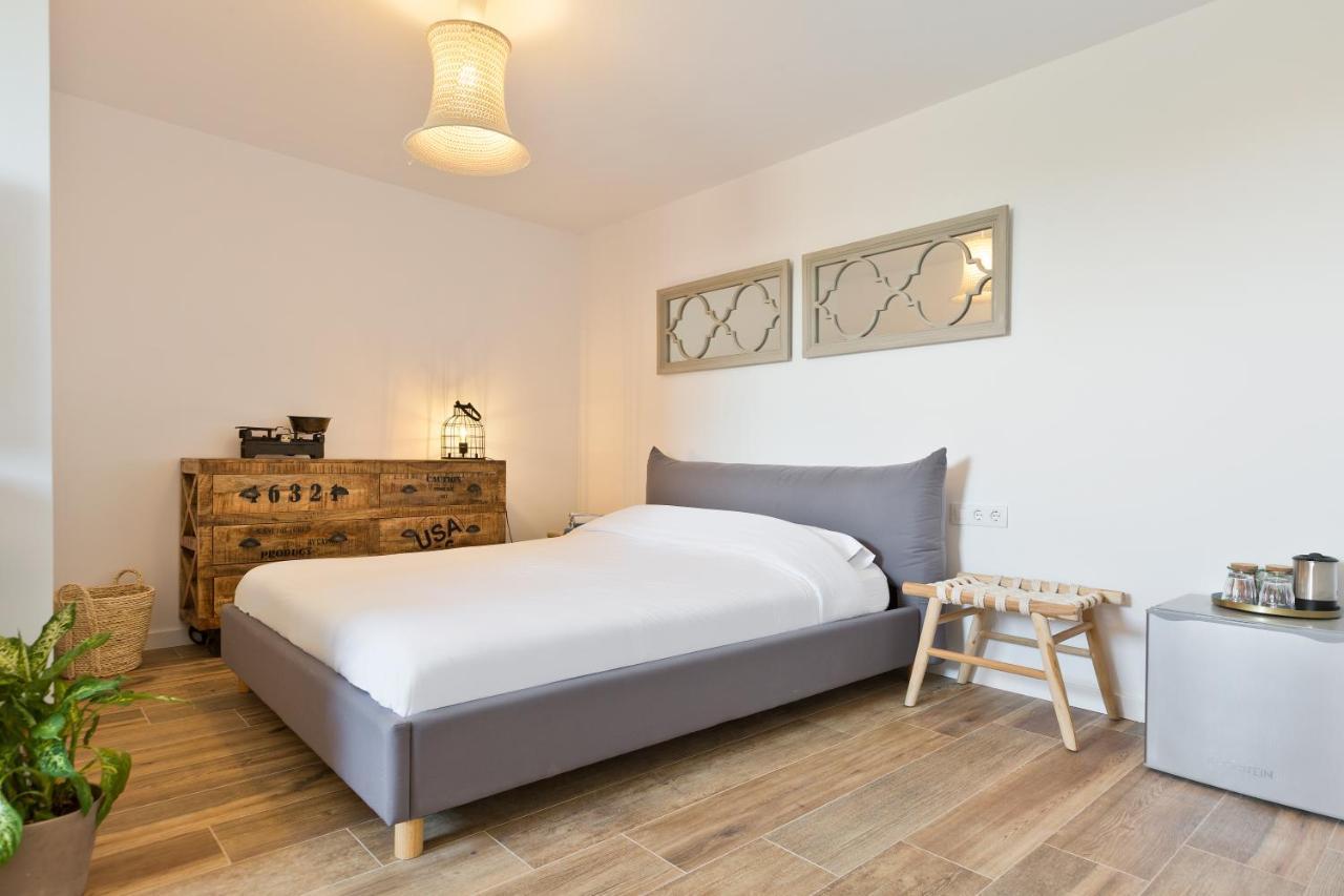 Masia Rovira - Esc1852 Apartahotel *