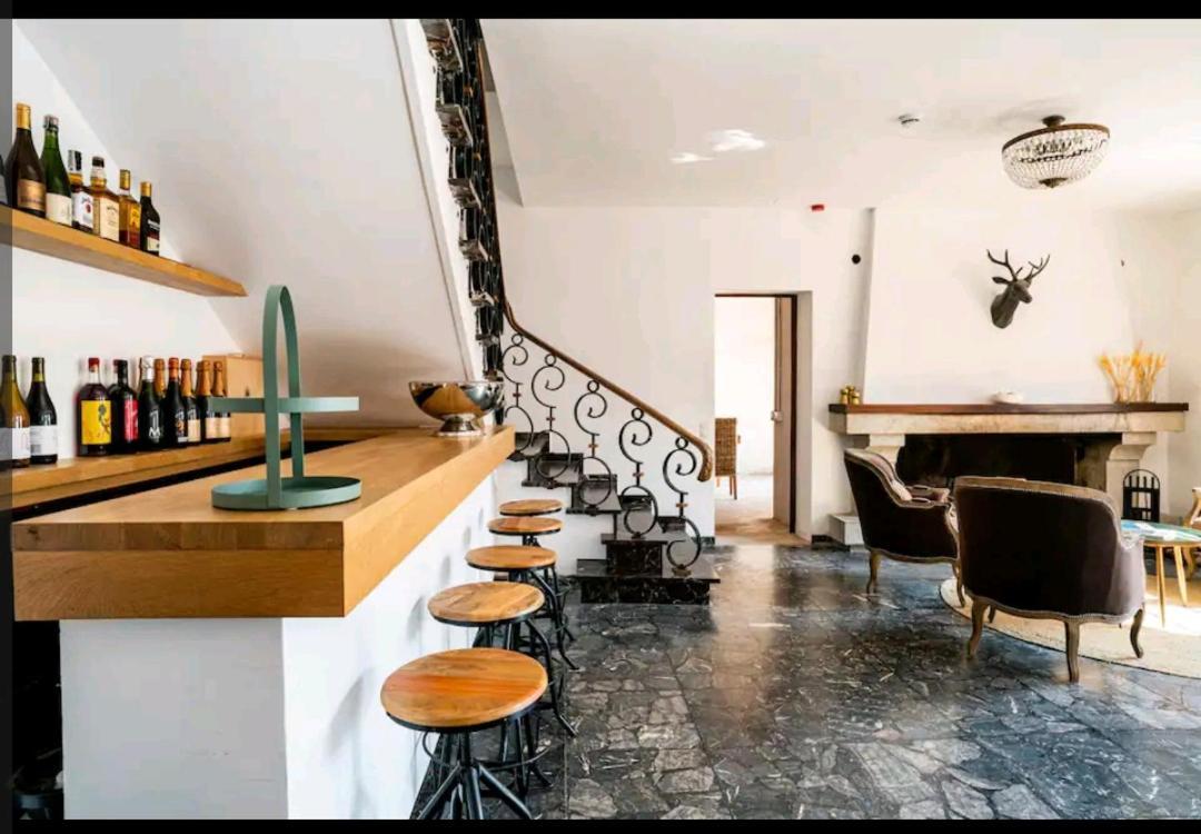 Hotel apartamentowy Masia Rovira - Esc1852 *